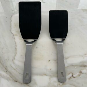 AMCO STAINLESS BLACK FLIPPER SET